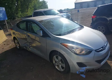 2013 Hyundai Elantra Gls from USA, damaged, VIN 5NPDH4AE3DH322331